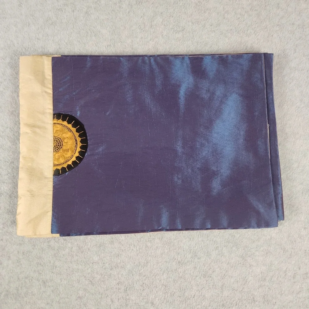 Vintage Chinese‎ Chopstick Set – 6 Pairs + 6 Silk Placemats in Wrap Pouch